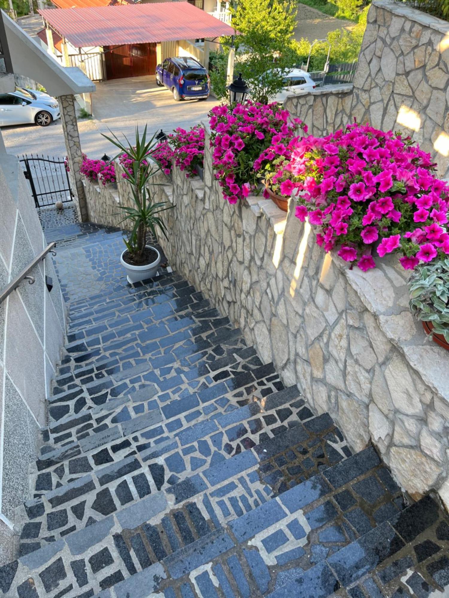 Bonita Apartments Mostar Buitenkant foto
